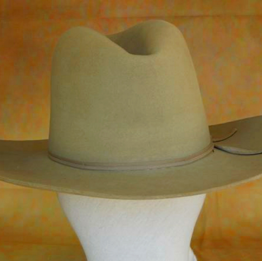 Resistol 7 3/4 long oval